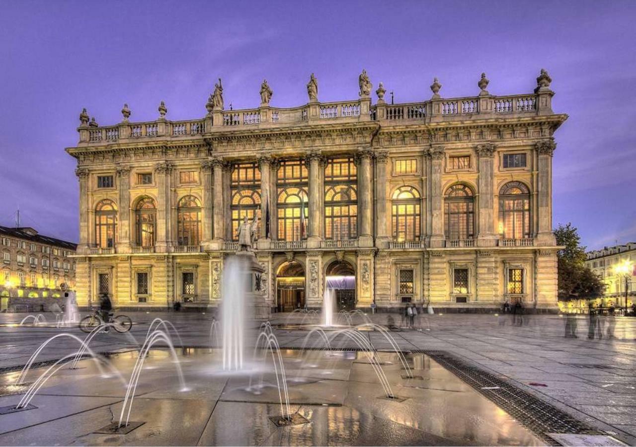 Fronte Po Turim Exterior foto