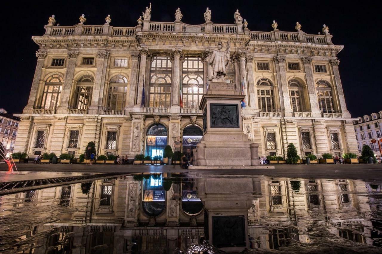 Fronte Po Turim Exterior foto